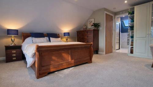 New Forest Guest Suite with Private Garden - Foto 1, wardrobe