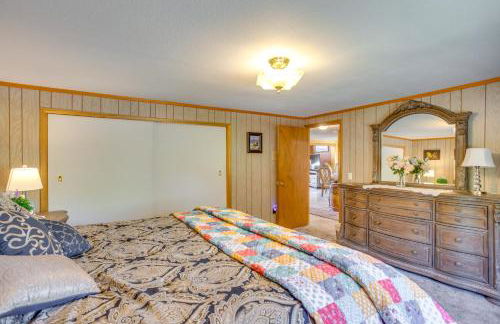 Sunny Cedaredge Home with Mtn Views - Hike and Fish! - Foto 14