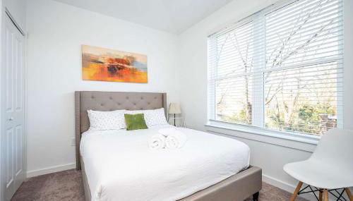 Luxe 1BR w Balcony in Downtown 542Blvd - Foto 3