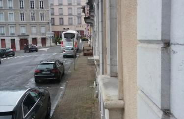 Apparemment ChezTony Vue Montagne Eaux-Bonne Gourette - Foto 10