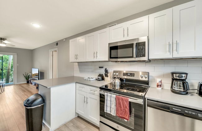 Stylish 2BR Near UT Hyde Park Evonify - Foto 5