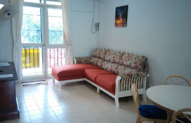 Pinang Beach Apartment at Bayu Emas - Photo 9