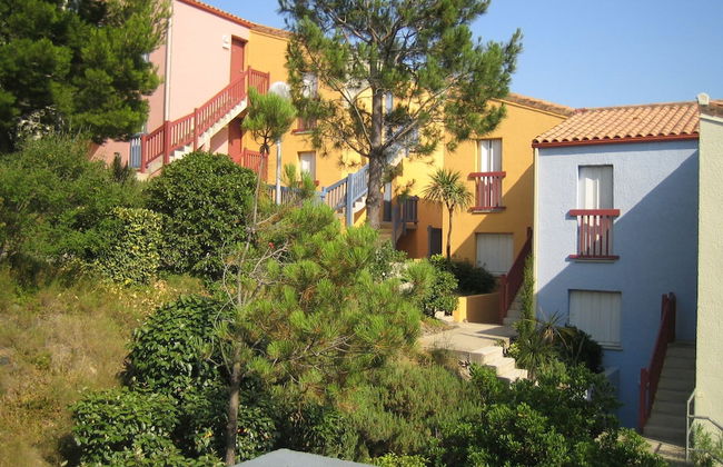 Colorful Apartment With Balcony or Terrace 500m From the sea - Photo 1