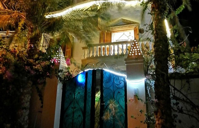 Villa With Pool BBQ Grill Garden Beduintent Sunbeds Jacuzzi - Foto 31