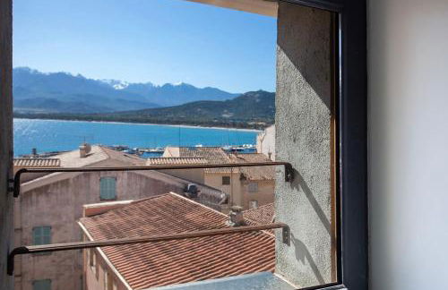 Mira appartement climatisé vue mer centre de Calvi proche port et plage - Foto 21