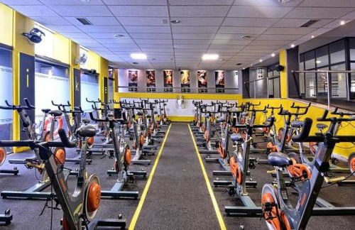 Frontal Sea View Apartment Benalbeach - Foto 35