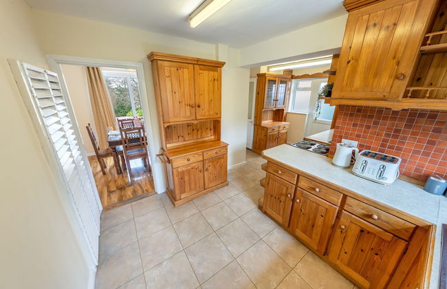 Pierocks Carver Entire House, Free Parking and Wi-fi in High Wycombe - Photo 28