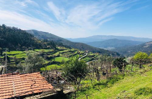 Casa de Labrujó - Vista Panorâmica e Tranquilidade - Foto 10