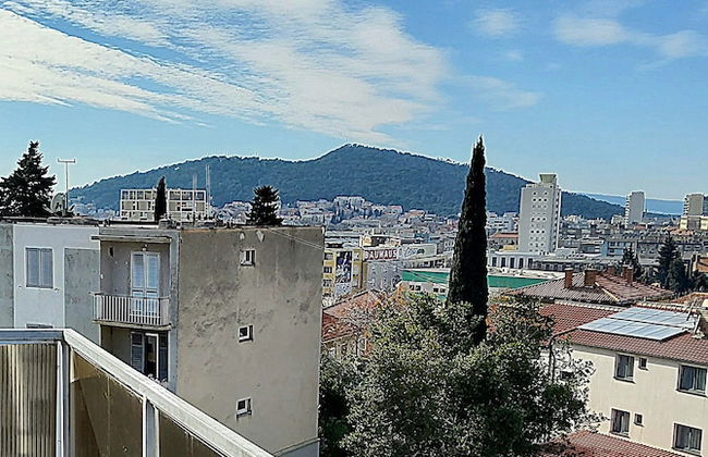 Apartment 4 Sleeps 4 Guests - Photo 42