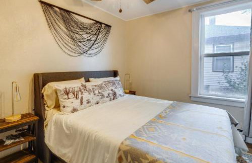 Near Downtown Spacious Casper Getaway with Deck - Foto 12