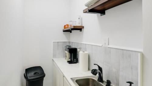 Less Than 1 Mi to Dtwn Updated Studio in North Greenwood! - Foto 4