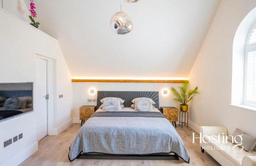 Honeybee Barn - Stunning 4-Bed Rural Paradise - Photo 16