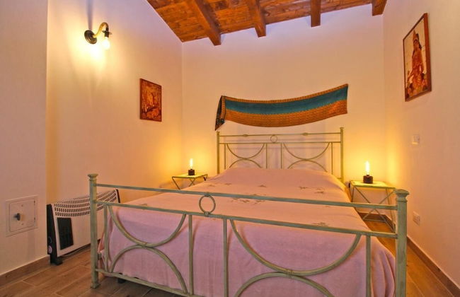 Charming House With Garden and BBQ in Galizana - Photo 4