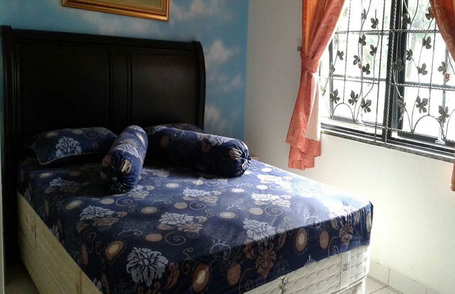 Villa Kota Bunga Dahlia - Photo 4