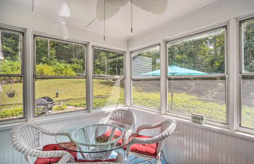 Stockbridge Home Walk to Town Beach! - Foto 26