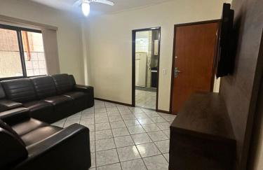 PRAIA DO MORRO - 2 QUARTOS - Apartamento 3 min do mar á pé - Garagem coberta e livre - WI FI - Foto 10