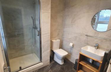 Sunny Apartment with a 10 minute walk to the Sea. - Foto 12