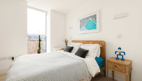 Modern Shoreditch 2 Bedroom Penthouse With Lift & Large Balcony Suit Family Sleeps 4 - Foto 3