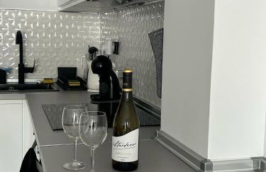 A top-floor modern apartment Located 100 meters from the beach - Foto 10