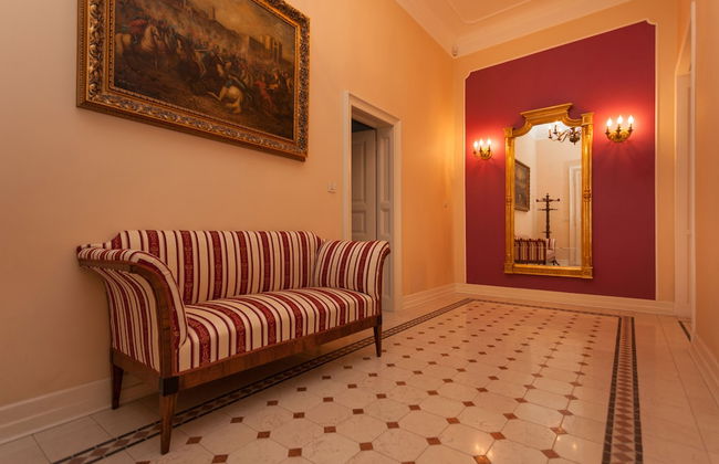 Filip Palace Luxurious Apartment - Photo 50