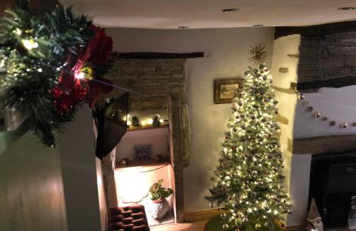 Hedgehog Cottage with garden in Bronte village! - Foto 19