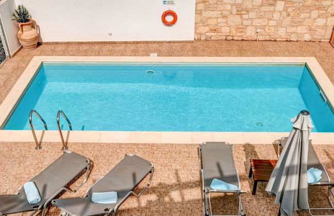 Villa in Kalamitsi Near White Mountains - Foto 1