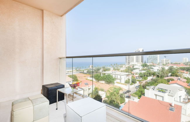 Herzliya Seaside Charming Home by Sea N' Rent - Foto 14