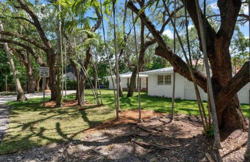 Memory Lane Cozy Home with Pool Lush South Miami - Foto 53