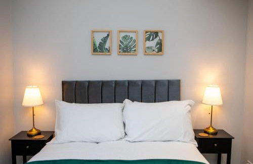 Modern Apartment Spacious Double Bed Off Road Parking Suite 8 - Foto 16