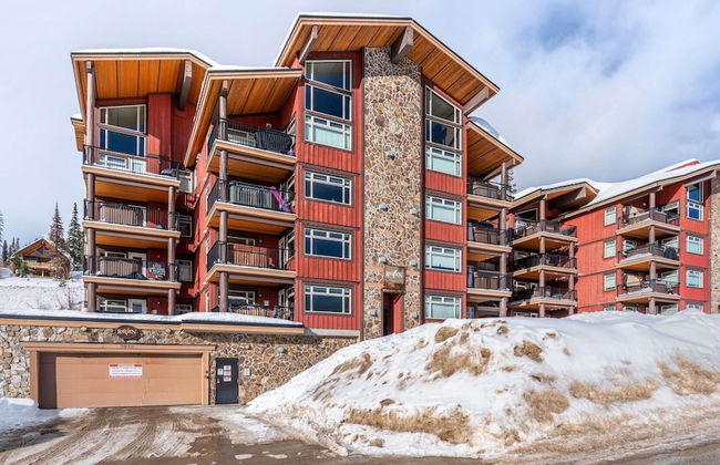 Raven's Nest - Luxury Pet Friendly Condo w/ Private Hot Tub & Mountain Views - Foto 36