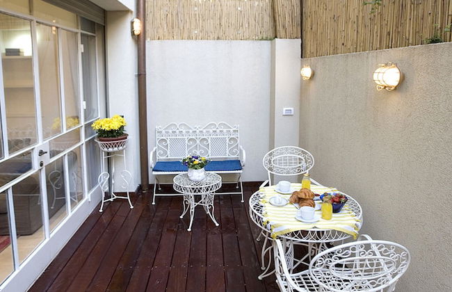 Molcho Neve Tzedek - Foto 8