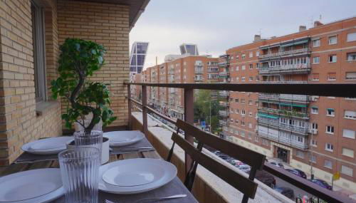 Chamartin Centro Norte Apartment - Photo 5