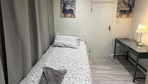 Studio - Sleeps 1 - Acton Park & Stn Close - Photo 5