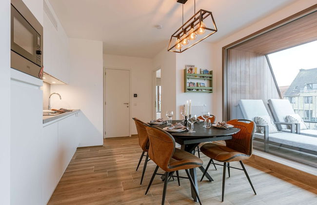 Cozy Beach Apartment in Middelkerke for 5 Guests Bright Living Space With Terrace - Photo 20