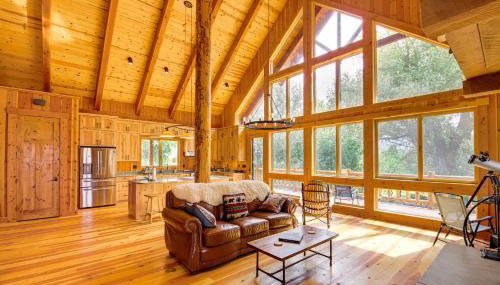 Nordic Style Lodge with Deck on 80 Acres in Arlee - Foto 5