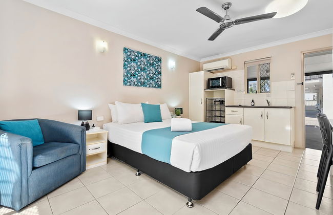 Cityville Apartments & Motel - Photo 36