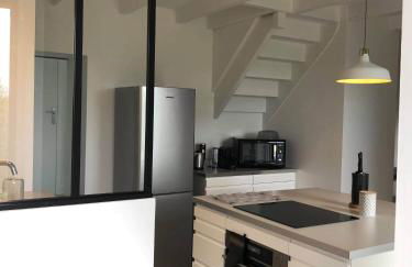 Maison 2 Ch - 5 Pers - au coeur du Château de Bothané - Foto 7