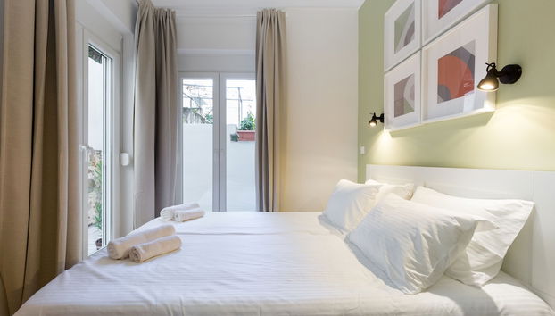 Dinostratus House - Photo 4, Room