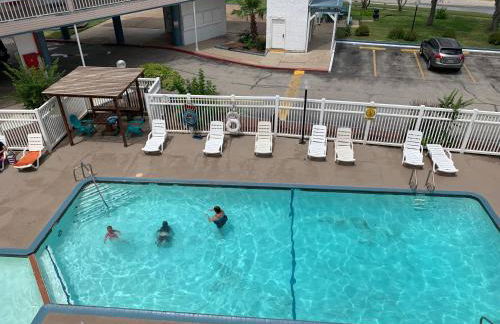 Corpus Christi North Beach Cozy Condo, 2 Heated pools and Balcony Ocean Views! - Foto 17