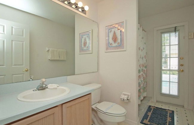 Greater Groves-4 Bedrooms Home W/pool-5204GG Home by RedAwning - Photo 21