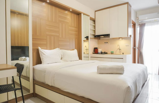 Nice And Cozy Studio At Cinere Resort Apartment - Photo 1