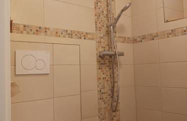 Holiday Apartment with Garden View - Foto 6