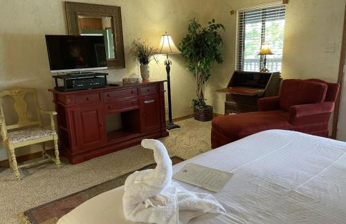 C17, Three bedroom, three bath log-sided, luxury Harbor North cottage with hot tub cottage - Foto 10