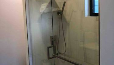 Silver Fox modern new luxury home next to ohv rd - Foto 3