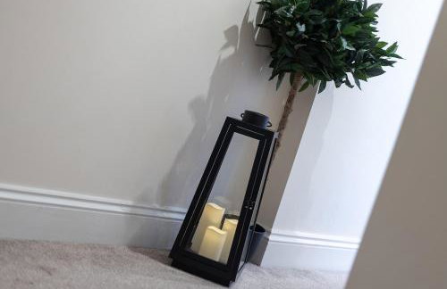 Stunning and Spacious Harrogate Apartment - Photo 9