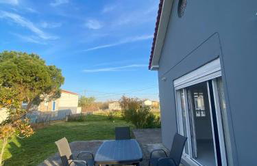 Modern Villa in Lesvos - Photo 2