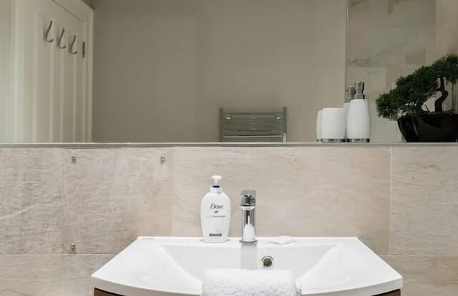 JOIVY York Place Apartment in Georgian City Centre Building - Foto 51