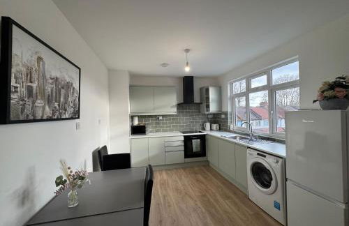 Beddington Village Serviced Accommodation - Foto 7