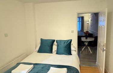 Welcome to This Newly renovated 4 bedroom cozy & charming home in Dagenham, East London - Foto 15