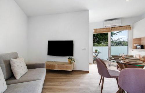 Flamboyan 2 - Photo 1